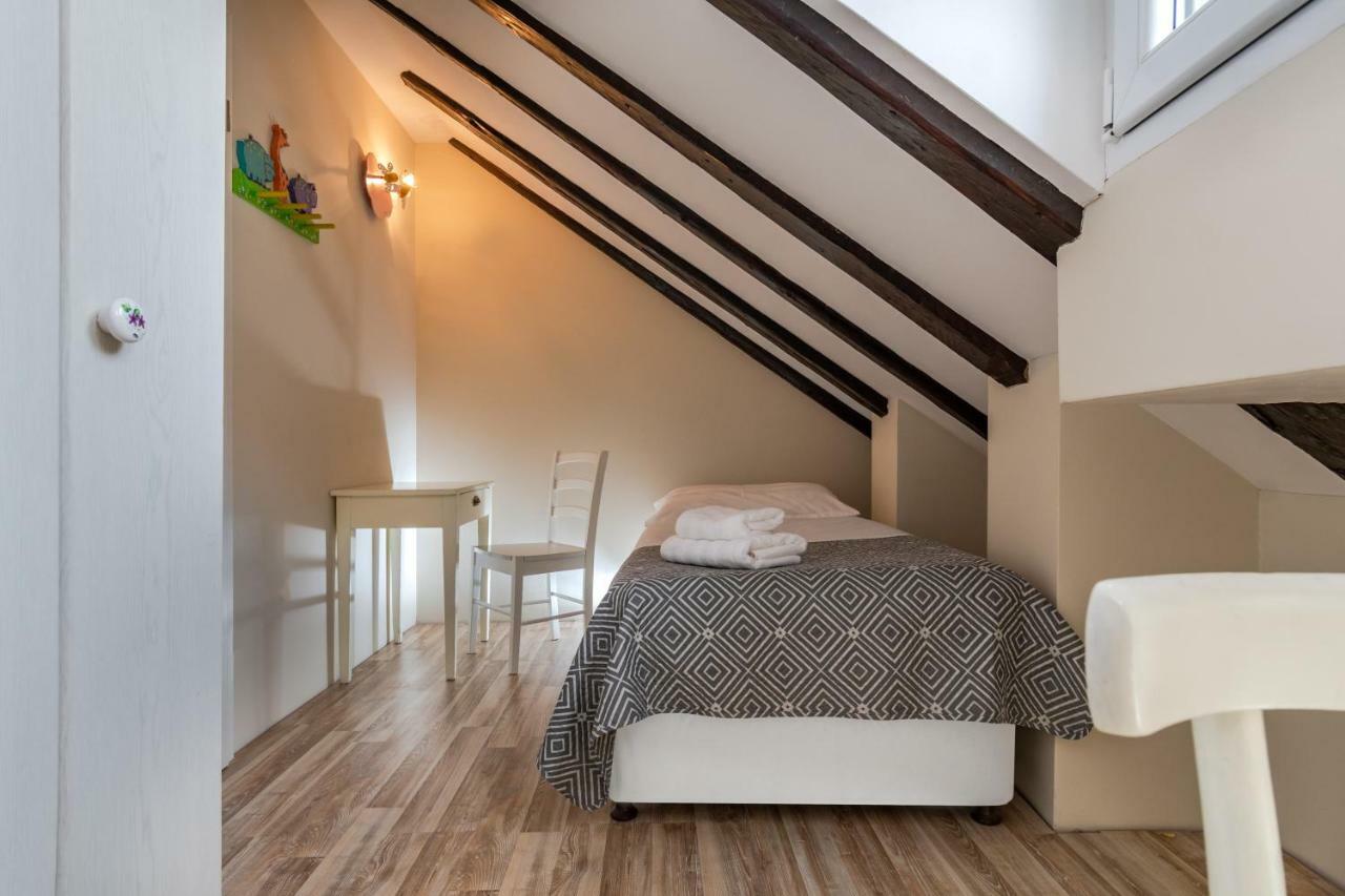Casa Carminatti Apartments Split Bagian luar foto