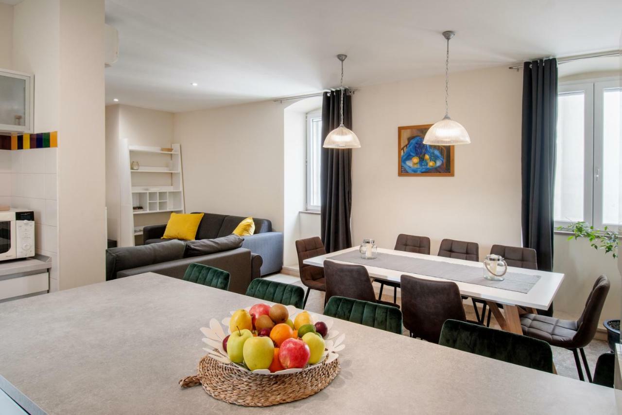 Casa Carminatti Apartments Split Bagian luar foto